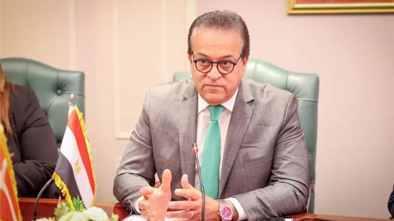 «عبدالغفار» يُناقش سبل تعزيز التعاون في تصدير الدواء للدول الأفريقية