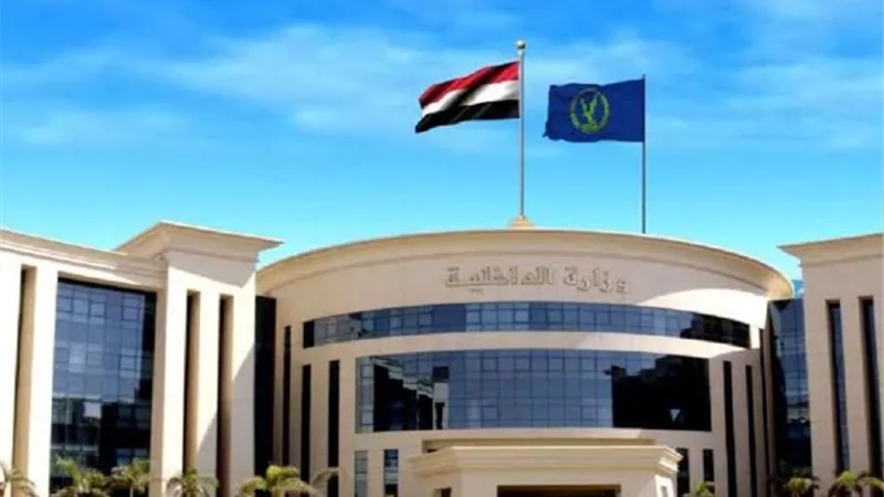 الداخلية توضح حقيقة اختطاف طالب على يد مجهولين من أمام مسجد في الدقهلية