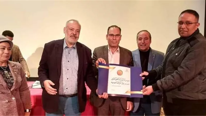 عطر الأحباب يحتفي بسيرة شاعر المقاومة البورسعيدي إبراهيم الباني