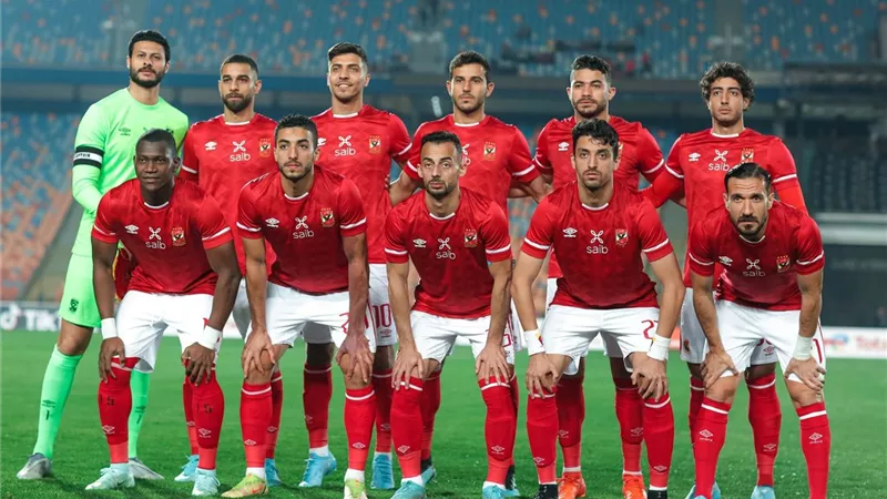 مفاجأة.. بيراميدز يخطف صفقة الأهلي الجديدة