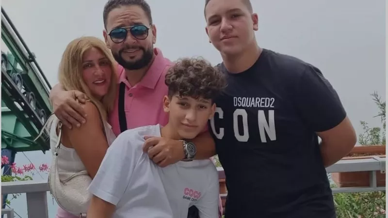 أحمد رزق يعبر عن حبه لأولاده بعيد ميلادهم