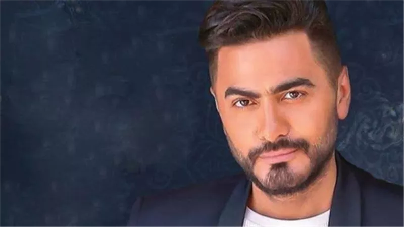 تامر حسني يعتذر عن عدم حضور حفل زفاف صديقه تميم