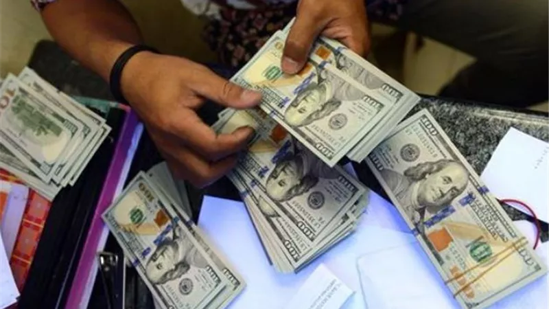 صاحب شركة يقود الأمن لضبط تجار النقد الأجنبي بالعاصمة