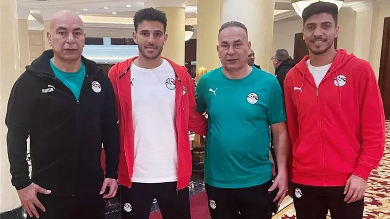 إنضمام حمدي فتحي ومحمد شريف لمعسكر المنتخب