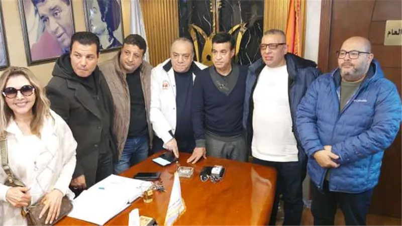 أعضاء مجلس نقابة الموسيقيين يرفضون استقالة مصطفى كامل