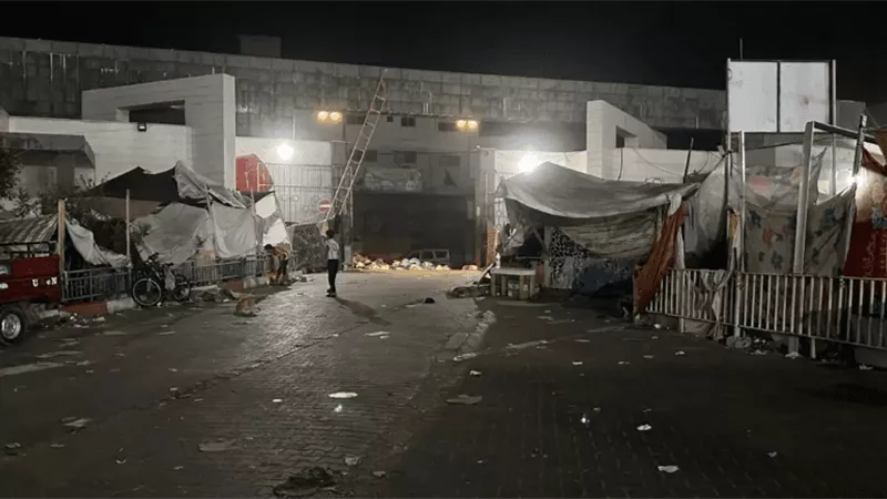 الاحتلال الصهيونى يعتقل مدير مستشفى الشفاء وعدد من الكوادر الطبية