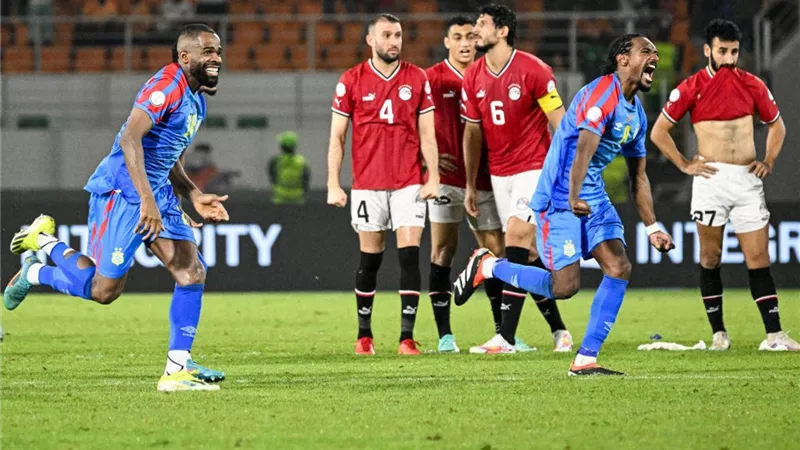 ما سر تجاهل الحكم لتقنية الـVAR في قضية هدف الكونغو أمام المنتخب المصري؟