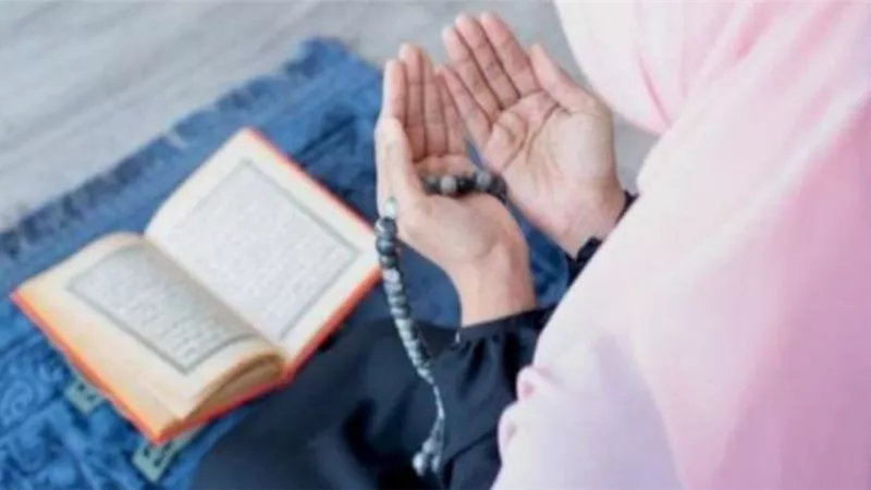 ردد الآن.. أدعية مستجابة يستحب ترديدها في نهار رمضان