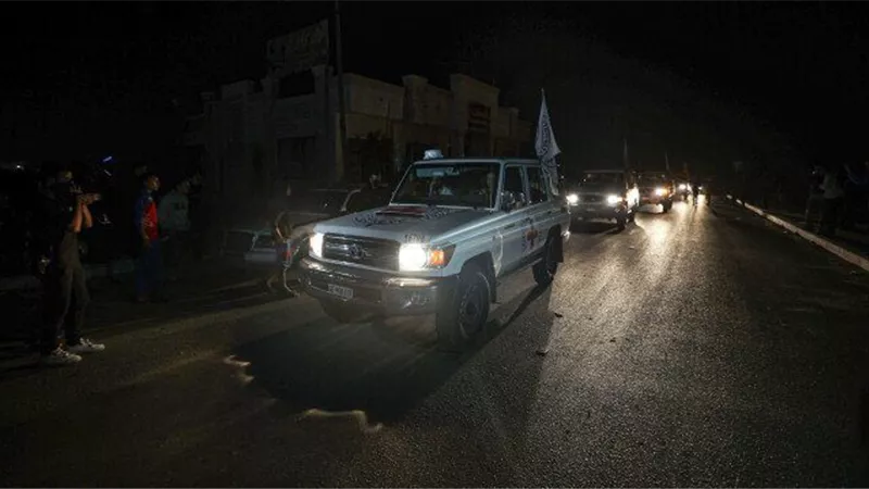 الدفعة الثالثة.. الجانب المصري يبدأ إجراءات تبادل الأسرى والمحتجزين