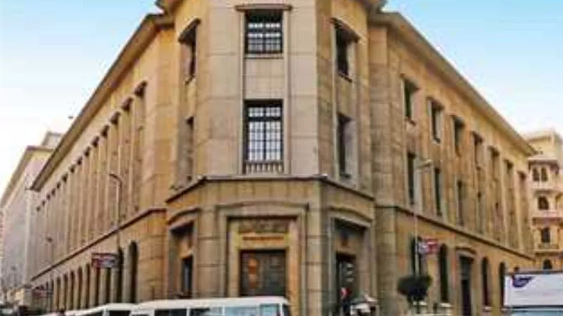 قرارات مصيرية.. توقعات الخبراء حول قرار 