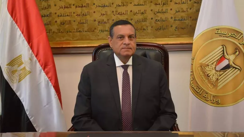«شعراوي» يتلقي تقرير عن جهود مبادرة 