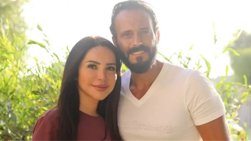 بعد 14 عامًا من الزواج.. يوسف الشريف وأنجي علاء يعلنان الانفصال