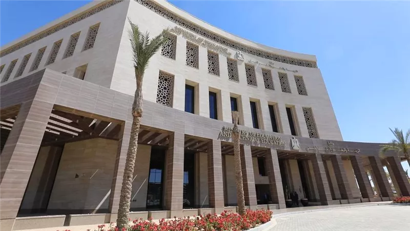 «التعليم» إتاحة نماذج إجابات الثانوية العامة على موقع الوزارة