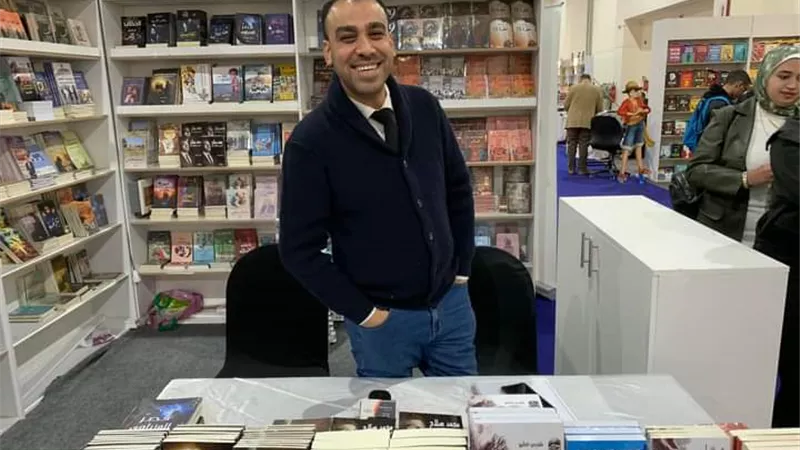 محمد طعيمة يبدع في كتابة 