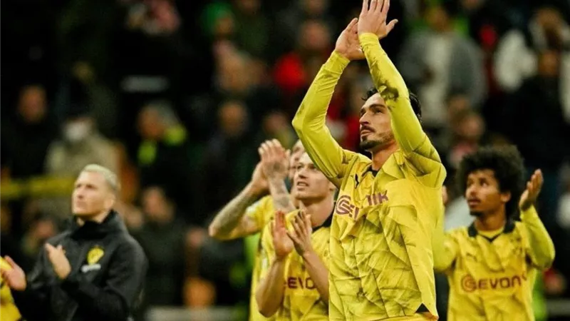 بروسيا دورتموند يضمن التأهل في مجموعة الموت