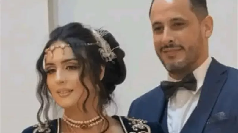 جزائري يهدي زوجته نجمة من السماء في يوم زفافهما