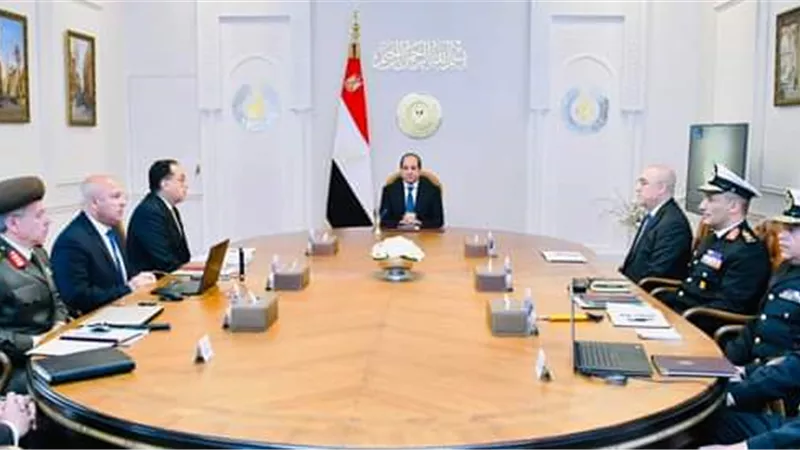 السيسي يؤكد على الأهمية الكبيرة لتطوير الموانئ في دفع الاقتصاد المصري