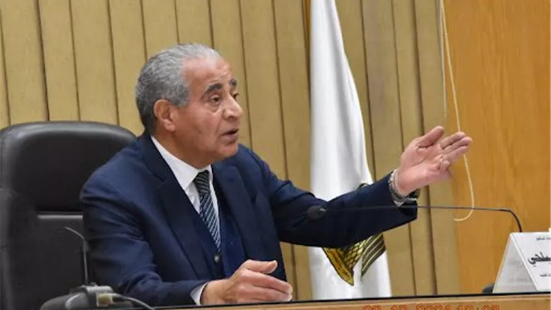 التموين: الدولة تتحمل زيادة التكلفة في انتاج رغيف الخبز  البلدي نتيجة زيادة سعر السولار