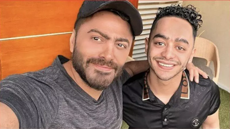 تامر حسني يكشف انضمام ميكا لأبطال 