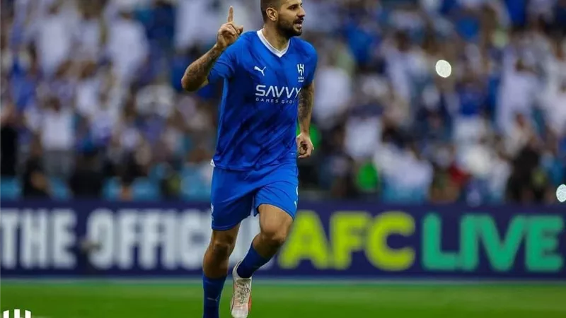 ميتروفيتش يثبت تفوق الهلال: والصربي يعتذر عن هاتريك مفتقد للحظ