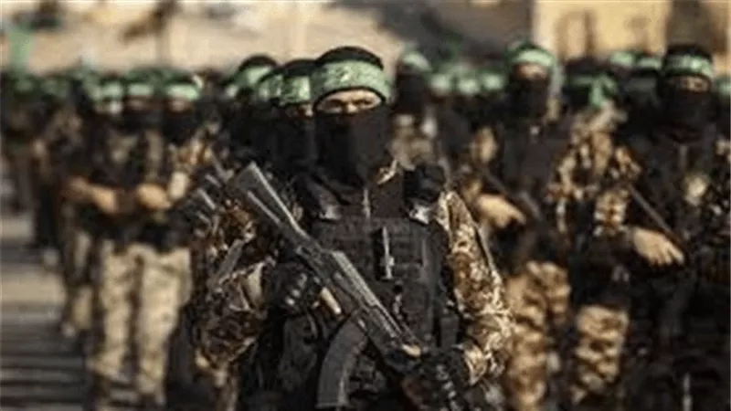 كتائب القسام تُعلن استهداف عسقلان وسديروت وبئر السبع برشقات صاروخية