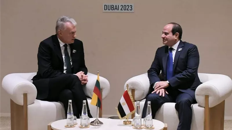 السيسي يلتقى نظيره الليتواني على هامش أعمال الدورة الـ28 لمؤتمر المناخ