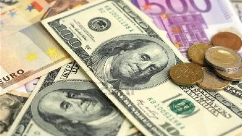 تعرف على سعر الدولار اليوم وأسعار العملات مقابل الجنيه المصري في تعاملات الإثنين
