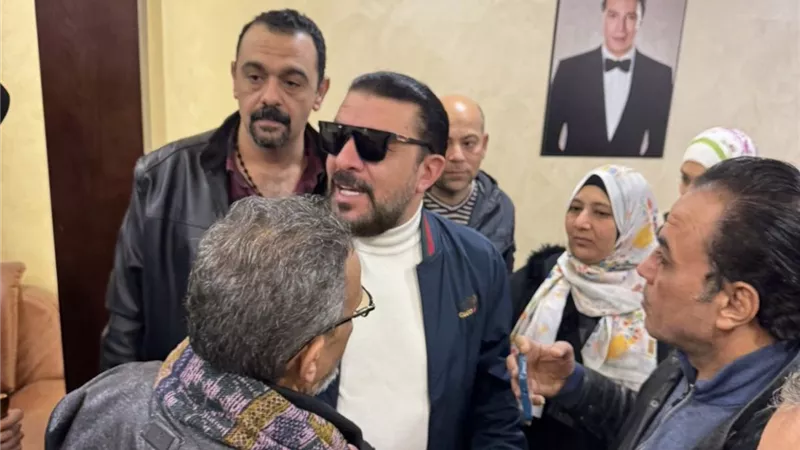 مصطفى كامل يعود إلى منصبه بعد تراجعه عن الاستقالة