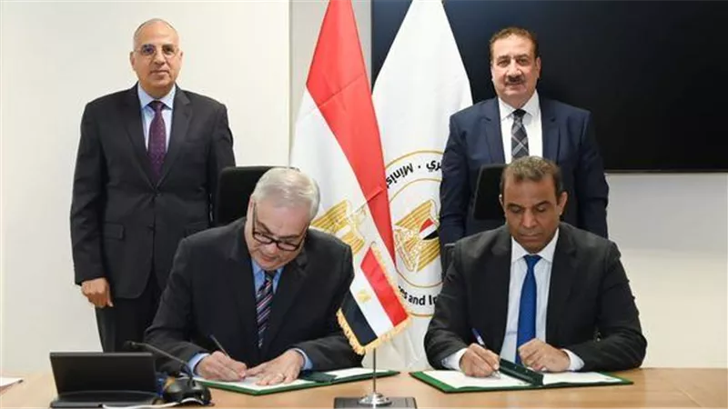 وزير الري ومحافظ المنوفية يشهدان توقيع بروتوكول تعاون مشترك