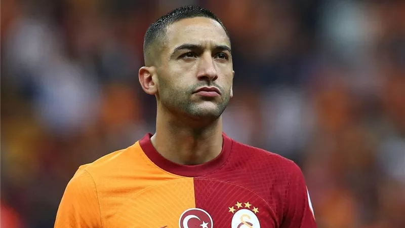 لماذا فشلت عودة زياش إلى أياكس؟ اللاعب يكشف التفاصيل