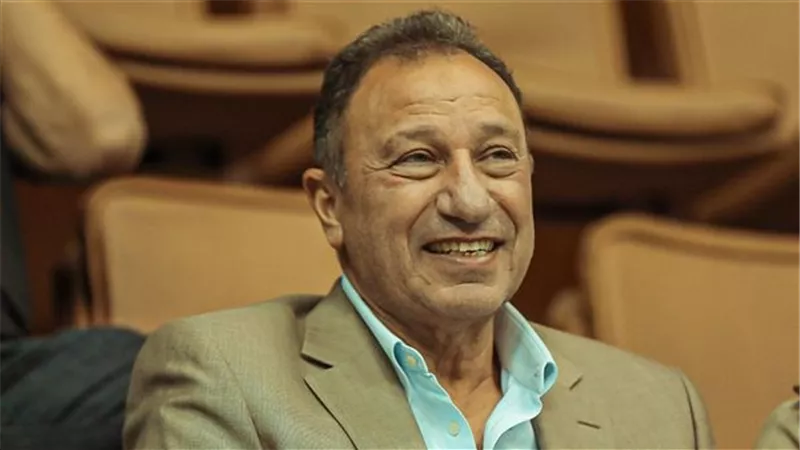 الخطيب يهنئ سيدات يد الأهلي بالتتويج بكأس مصر