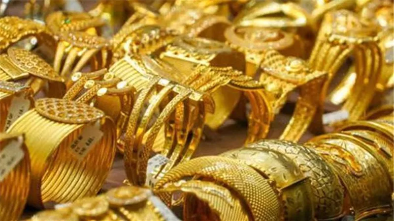 استقرار أسعار الذهب بمحلات الصاغة.. عيار 21 يسجل هذا