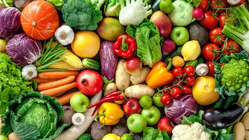 البصل بـ 27 جنيه.. أسعار الخضراوات والفاكهة بالأسواق التجارية 