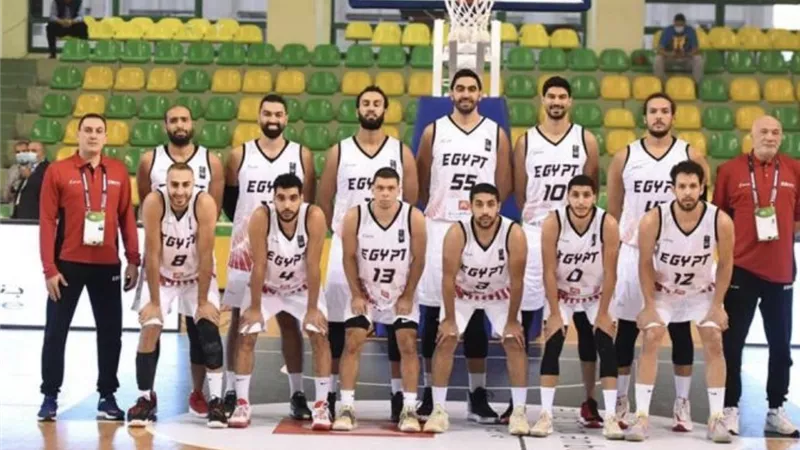 على قمة الإنجاز: منتخبا مصر يبلغان نصف نهائي إفريقيا في تصفيات الأولمبياد للسلة