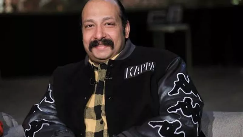 محمد ثروت ضيف شرف في الكبير أوي 8
