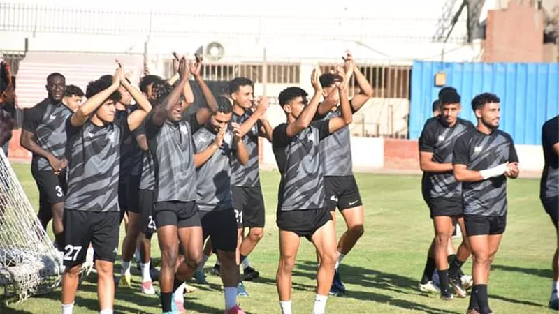 التشكيل الأساسي لفريق بلدية المحلة الليلة أمام الجيش