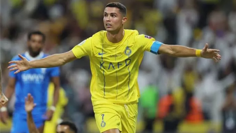 رونالدو خارج تشكيل النصر الرسمي لمواجهة استقلال دوشنبه
