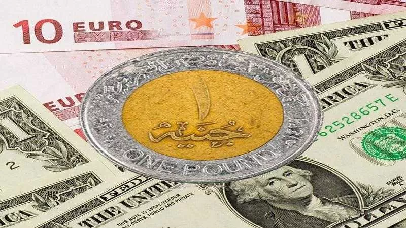 استقرار أسعار العملات الأجنبية مقابل الجنيه المصري بالبنوك