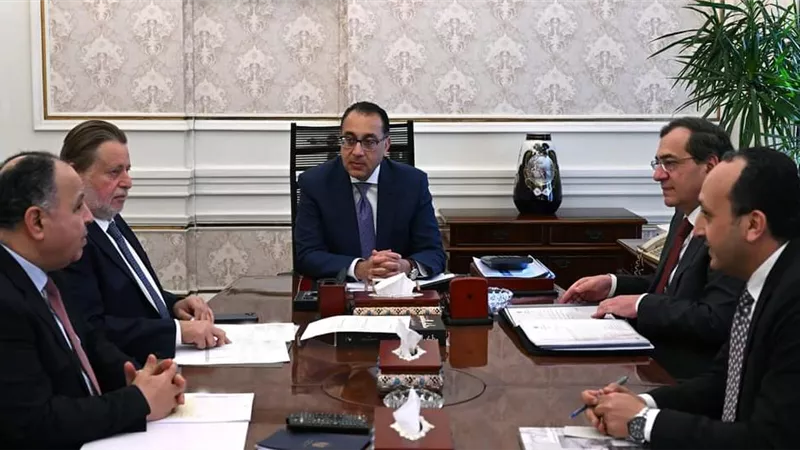 بدء سداد مستحقات الشركاء الأجانب في المشروعات البترولية