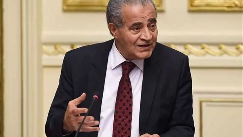 إجبار مسئول كبير بوزارة التموين على تقديم استقالته لهذا السبب