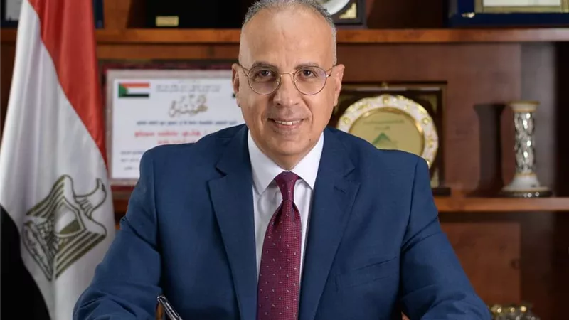 «سويلم» يتابع موقف منظومة الشكاوي وإجراءات حسمها بالوزارة