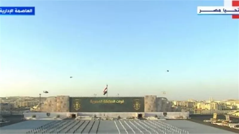 حفل تخرج الكليات العسكرية.. السيسي ونظيره الإماراتي يشاهدان عرض الفروسية 