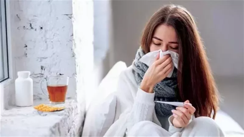 طرق الوقاية من نزلات البرد مع تقلبات الطقس