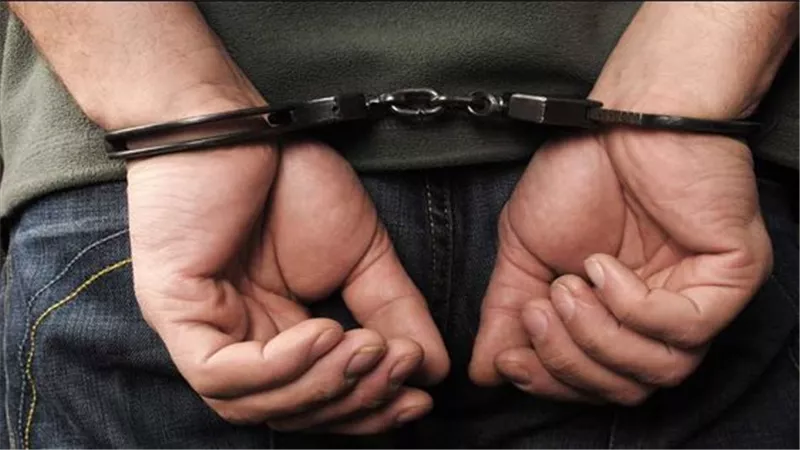 الأمن العام يداهم ورشة لتصنيع الألعاب النارية في الفيوم 