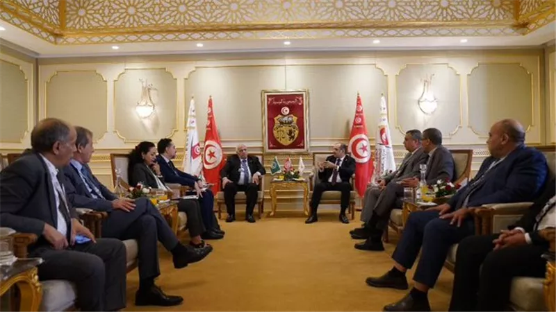 الجامعة العربية تتابع عملية الاقتراع في الانتخابات الرئاسية التونسية 