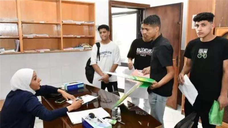 تعرف على رسوم وطريقة عمل الكشف الطبي بـ الجامعات