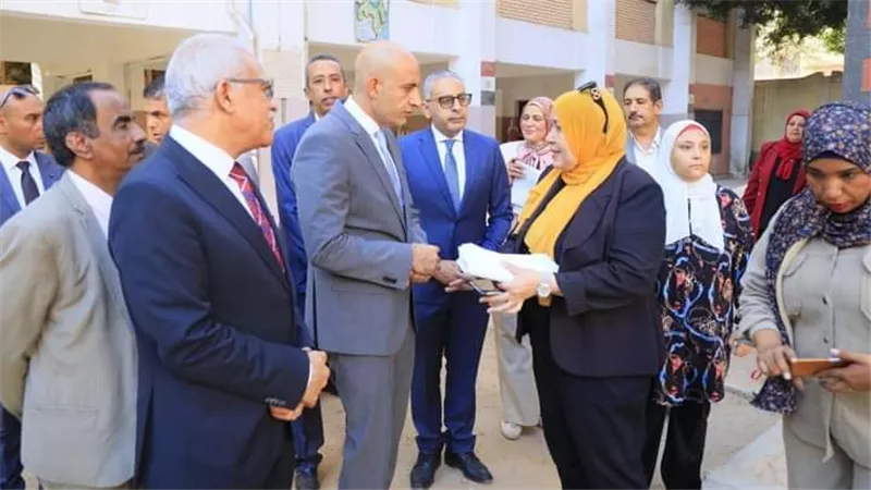 الأسبوع الثالث الدراسي.. وزير التعليم يتفقد عدد من مدارس محافظة القاهرة