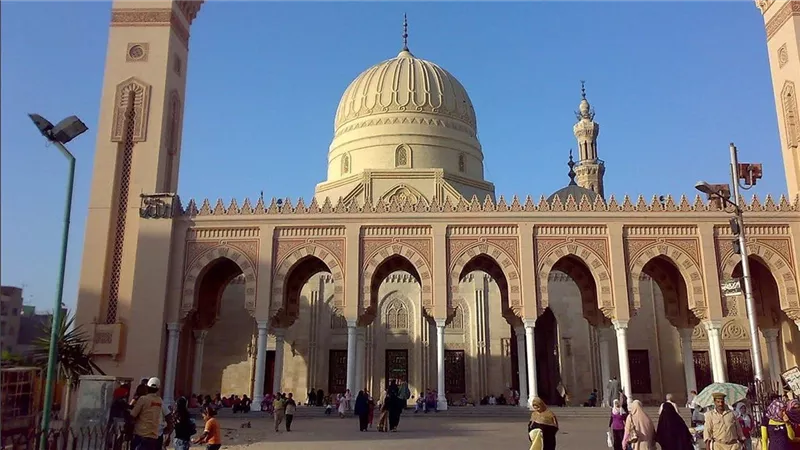 السيد البدوى.. صاحب المقام وحكاياته مع التراث الشعبي