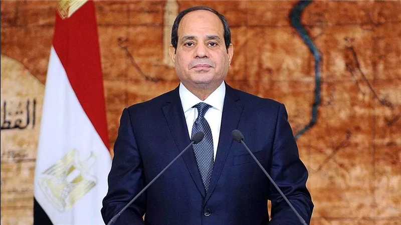 السيسي بالندوة التثقيفية: التاريخ العسكرى سجل بحروف من نور عظمة انتصار أكتوبر