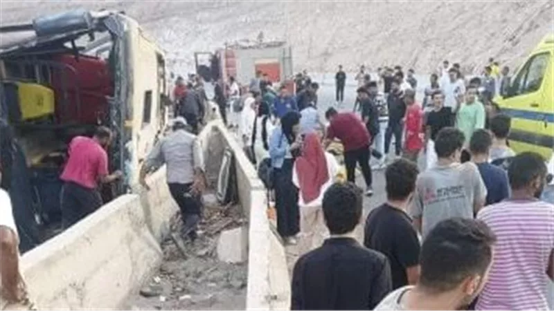 مصرع وإصابة 45 شخصاً جراء حادث طريق الجلالة
